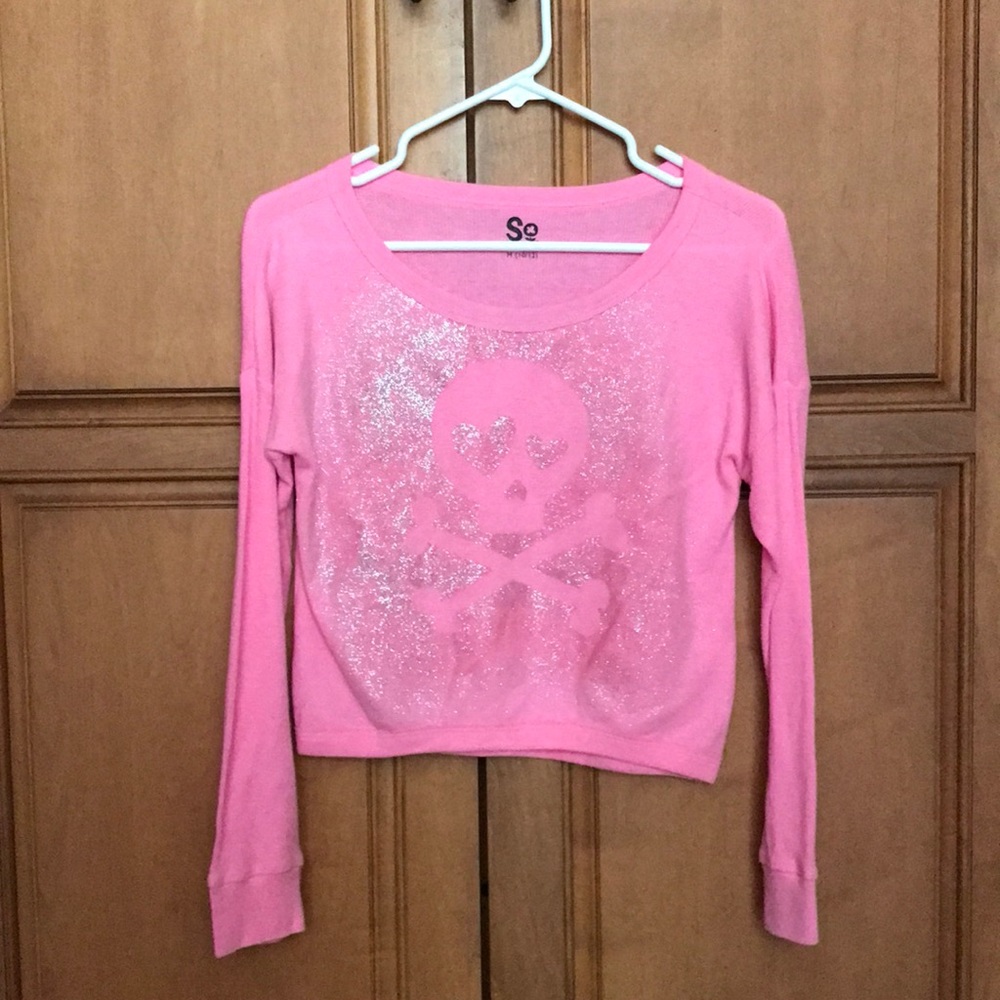 Sparkly skull & crossbones crop top Medium. October Halloween